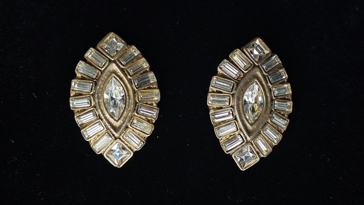 Scherrer Paris Vintage 1980s Marquise Crystal Baguette Rhinestone Clip Earrings — Signed French Haute Couture view 5